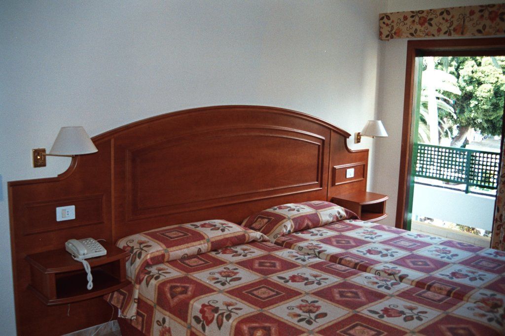 Hotel Tropical Пуерто де ла Крус Екстериор снимка